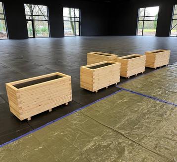 Grote houten plantenbakken - 100x40x72 cm beschikbaar voor biedingen