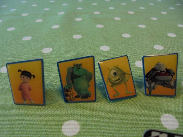 Vintage WALT DISNEY  Pins:Monsters&co,Cars,Ratatouille,..., Verzamelen, Overige Verzamelen, Zo goed als nieuw, Ophalen of Verzenden