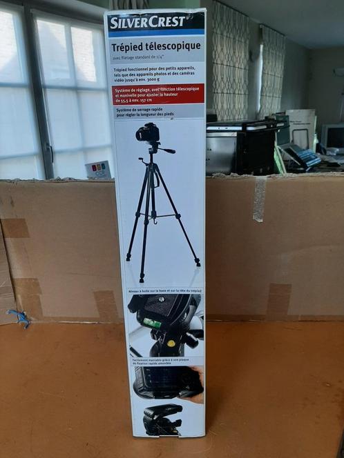 trépied téléscopique Silvercrest, Audio, Tv en Foto, Fotografie | Statieven en Balhoofden, Zo goed als nieuw, Driepoot, 150 tot 175 cm