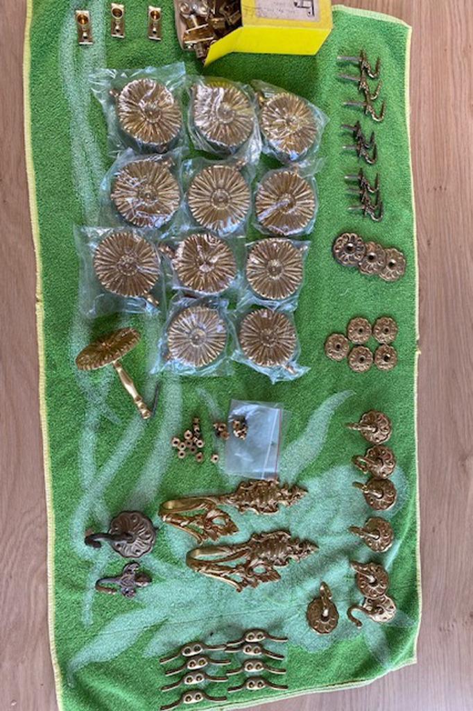 Messing ornamenten voor gordijnen, set, Antiek en Kunst, Antiek | Brons en Koper, Koper, Ophalen of Verzenden
