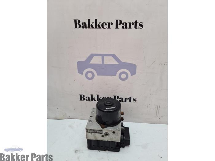 ABS Pomp van een Peugeot 206, Auto-onderdelen, Elektronica en Kabels, Peugeot, Gebruikt, 3 maanden garantie