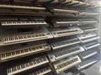 Verschillende keyboards Met Garantie, Muziek en Instrumenten, Keyboards, Ophalen, Zo goed als nieuw, Korg, Aanslaggevoelig