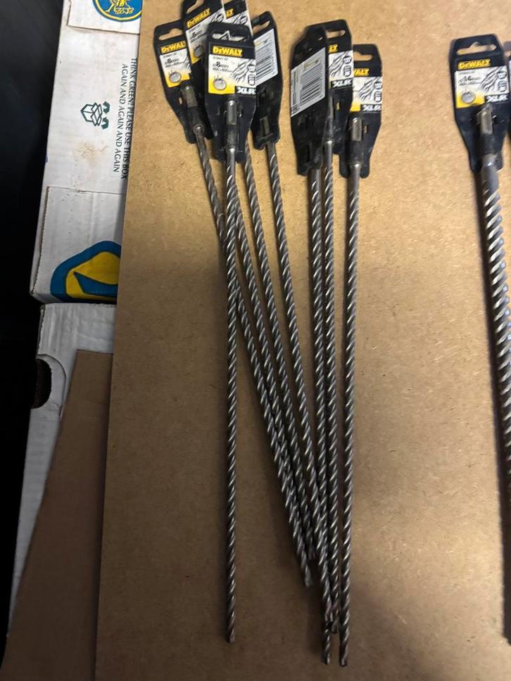 SET SDS-Plus boren & beitels – Bosch + DeWalt (14 st.), Tuin en Terras, Fakkels, Zo goed als nieuw, Ophalen of Verzenden