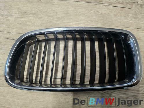 Grill links zwart/chroom BMW 3-serie F30 F31 51137255411, Auto-onderdelen, Carrosserie, BMW, Gebruikt, Ophalen of Verzenden