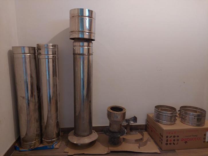 Dubbelwandige geïsoleerde rookgasbuizen inox – Ø13/20 cm, Doe-het-zelf en Bouw, Buizen en Afvoer, Gebruikt, Afvoer, Inox, Minder dan 2 meter