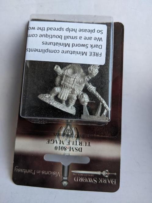 Darksword Miniatures Critter Kingdoms DSM 8010 Turtle Mage, Hobby en Vrije tijd, Wargaming, Nieuw, Overige soorten, Figuurtje(s)