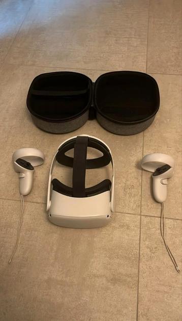 Casque VR Oculus quest 2 + Accessoires  beschikbaar voor biedingen