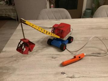 Vintage speelgoed bulldozer op afstandsbediening (34x45 cm) beschikbaar voor biedingen
