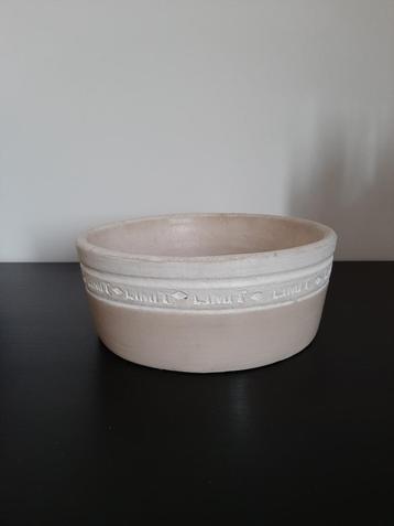 bol de poterie, Enlèvement, Utilisé