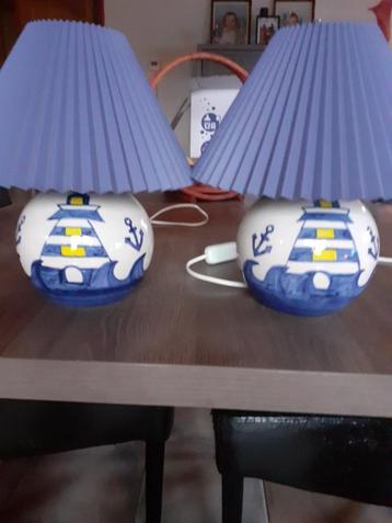 2 lampes de table