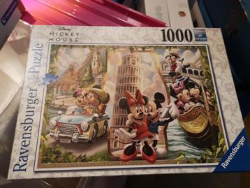 Clementoni disney puzzel 1000st  beschikbaar voor biedingen