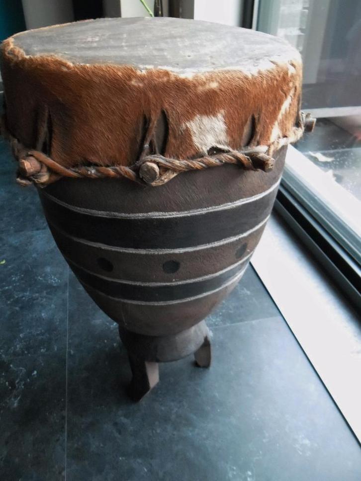 Authentieke Afrikaanse drum diameter 28cm-H50cm, Muziek en Instrumenten, Percussie, Nieuw, Ophalen of Verzenden
