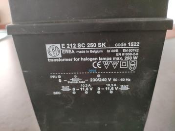 10x halogeen blok transfo 12v 300w beschikbaar voor biedingen