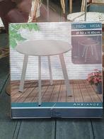 Kleine metalen tuintafel, lichtgrijs, Tuin en Terras, Tuintafels, Ophalen, Nieuw, Metaal