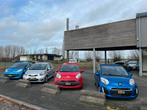 4 stuks op stock van de Citroen C1 de 107 en de Aygo, Auto's, 4 zetels, Stof, 50 kW, Blauw