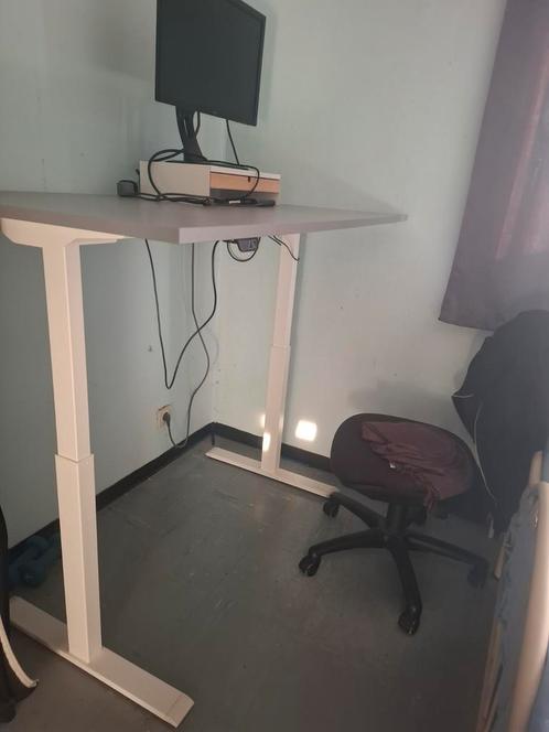 Zit - sta bureautafel, Computers en Software, Laptoptafels, Ophalen