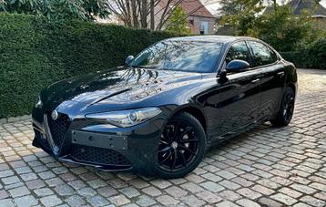 Alfa Romeo Giulia 2.2 MJD Black Edition ### 39000 km ### beschikbaar voor biedingen