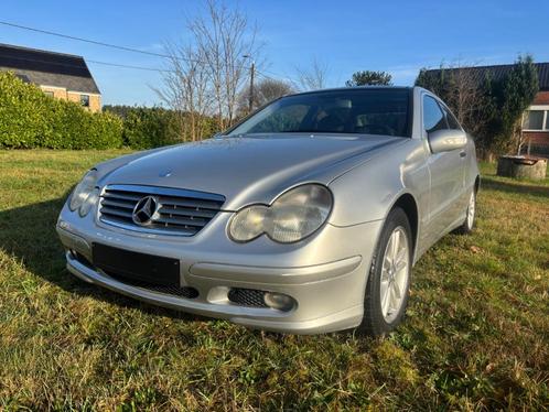 Prachtige Mercedes C180i Coupe met 36.000km 1ste eigenaar!!, Auto's, Mercedes-Benz, Particulier, C-Klasse, ABS, Airbags, Airconditioning