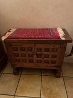 Petit meuble en bois massif, Maison & Meubles, Enlèvement, Comme neuf