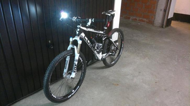 MOUNTAINBIKE CUBE AMS110 PRO, Fietsen en Brommers, Elektrische fietsen, Cube, Ophalen