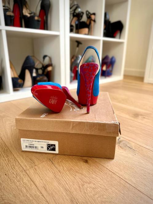 Louboutin en daim best sale