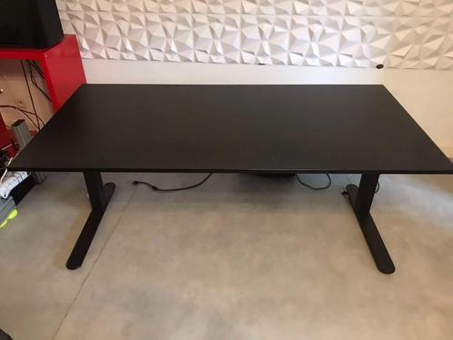 Bureau ajustable STAVANGER 80x160 noir, Huis en Inrichting, Bureaus, Zo goed als nieuw, Bureau, In hoogte verstelbaar, Ophalen