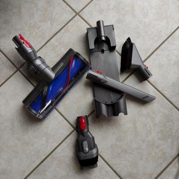 Dyson V11 en andere typen - set borstels - ongebruikt.  beschikbaar voor biedingen