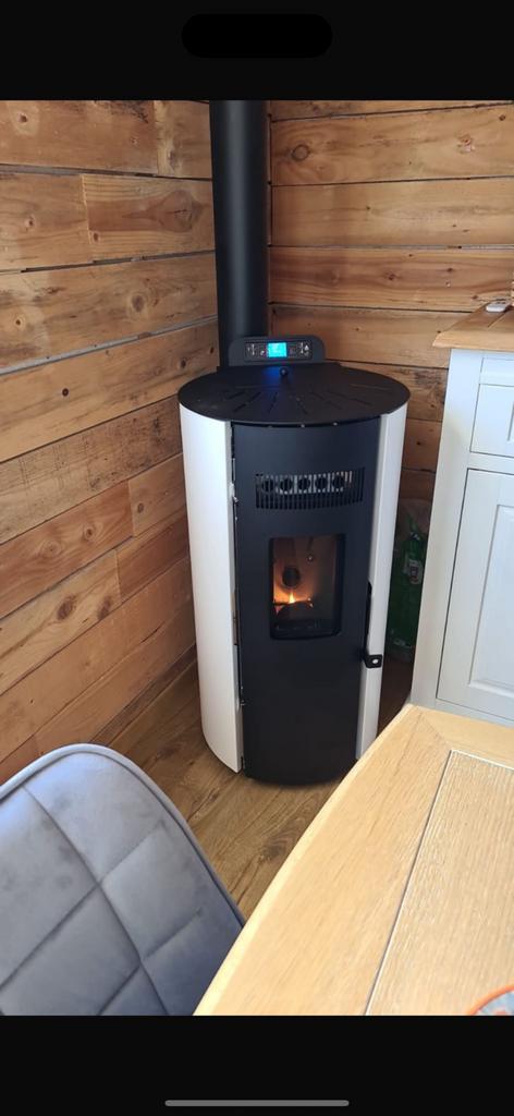 Entretien poêle à pellets, Huis en Inrichting, Kachels, Zo goed als nieuw, Ophalen