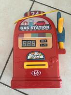 Kleine auto’s & gas station, Kinderen en Baby's, Speelgoed |Speelgoedvoertuigen, Ophalen of Verzenden