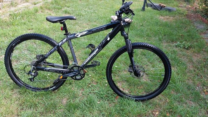 Vtt Sport SCOTT Uoltracing comme neuf., Fietsen en Brommers, Fietsen | Mountainbikes en ATB, Zo goed als nieuw, Ophalen