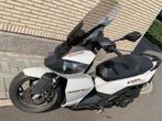 125cc start/stopt/rijdt remt met alle papieren (valschade R), Scooter, KSR Moto, Particulier, 125 cc
