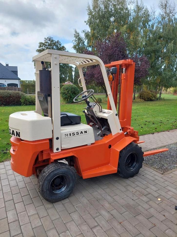 Nissan ruwterrein heftruck, Zakelijke goederen, Machines en Bouw | Heftrucks en Intern transport, Heftruck, Ophalen