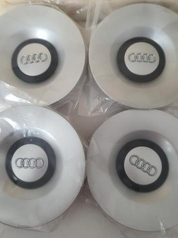 Audi A4 S4 B6 B7 A6 ... wieldoppen dia 152 mm 8E0601165H beschikbaar voor biedingen