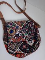 Tas schoudertas sari India leer nieuw, Handtassen en Accessoires, Tassen | Damestassen, Ophalen of Verzenden, Nieuw, Schoudertasje