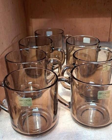 BP - Arcopal SERVIES, Verzamelen, Glas en Drinkglazen, Zo goed als nieuw, Ophalen of Verzenden