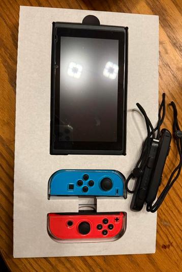 nintendo switch, Enlèvement, Comme neuf, Avec 2 manettes, Switch Original