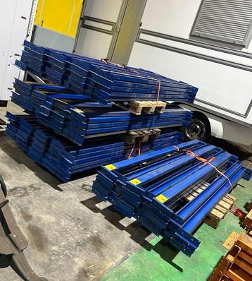Enorme lot de rack / rayonnage / etageres  beschikbaar voor biedingen