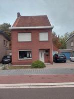 Te renoveren woning in centrum Mol, 50 m² of meer, Provincie Antwerpen