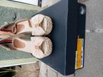 Tommy Hilfiger dames schoenen maat 37, Kleding | Dames, Schoenen, Tommy hilfiger, Beige, Ophalen of Verzenden, Schoenen met hoge hakken
