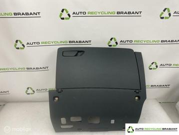 Dashboardkastje Audi A3 8V ORIGINEEL 8V1857035B beschikbaar voor biedingen
