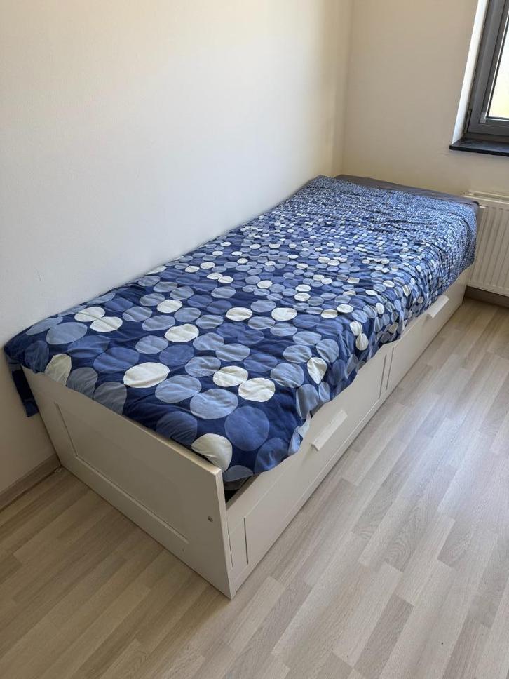 Uitschuifbaar bed Brimnes met matrassen en meer, Huis en Inrichting, Slaapkamer | Bedden, Gebruikt, Tweepersoons, 80 cm, 200 cm