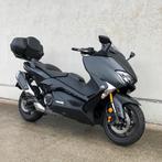 YAMAHA T-MAX 530 DX BJ 2018, Bedrijf, Minimaal motorrijbewijs A2, 12 t/m 35 kW, 2 cilinders