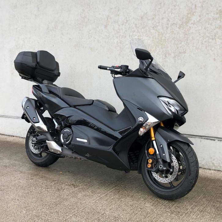 YAMAHA T-MAX 530 DX BJ 2018, Motoren, Motoren | Yamaha, Bedrijf, Overig, 12 t/m 35 kW, 2 cilinders, Minimaal motorrijbewijs A2