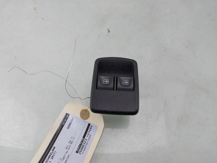 RAAMSCHAKELAAR Dacia Sandero II (01-2012/12-2018), Auto-onderdelen, Overige Auto-onderdelen, Dacia, Gebruikt
