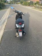 Piaggio zip a klasse nieuw, Fietsen en Brommers, Scooters | Piaggio, Ophalen of Verzenden, Nieuw