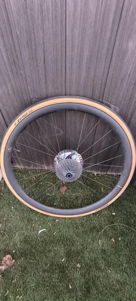 set wielen + cassette + remschijf, Fietsen en Brommers, Fietsonderdelen, Zo goed als nieuw, Wiel, Ophalen