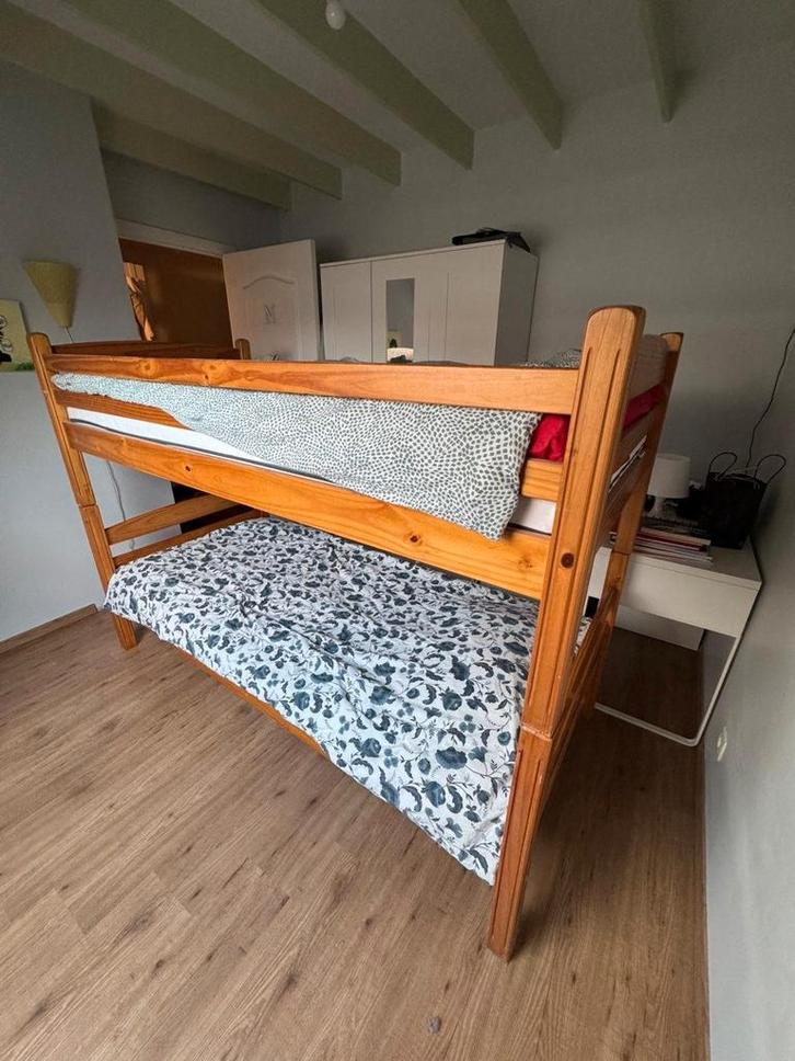 Lit superposé à vendre (bois massif), Kinderen en Baby's, Kinderkamer | Stapelbedden en Hoogslapers, Ophalen