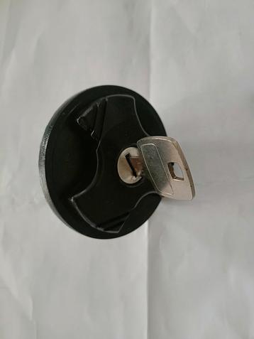 Bouchon à carburant Fiat Punto Evo  beschikbaar voor biedingen