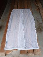 Fenêtre volante ou filet à voile de tentes à dôme., Enlèvement