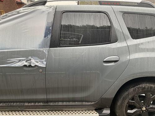 PORTIER LINKS ACHTER Dacia Duster (SR) (|821015014R|), Auto-onderdelen, Carrosserie, Deur, Dacia, Achter, Links, Gebruikt